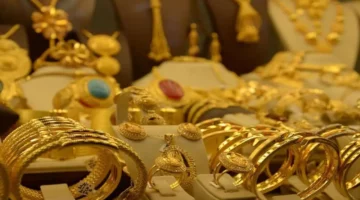 سعره يقترب من 6100 جنيه.. كيف أنقذ تراجع الدولار الذهب عيار 21؟